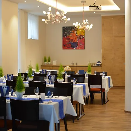 Goll Pforzheim-niefern 3* Niefern-Öschelbronn